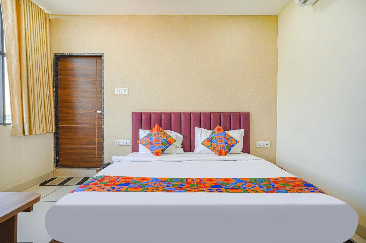Fabhotel Sukh Vilas Indore Buitenkant foto